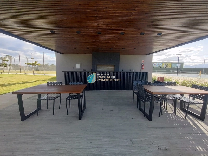 Terreno beira lago: 11ª foto da galeria de imagens do imóvel