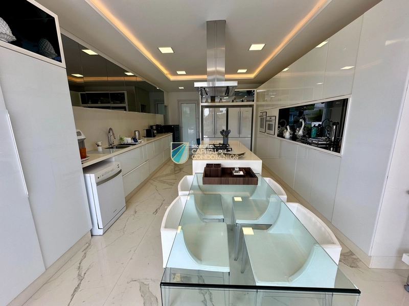 Mansão beira lago no Condomínio Enseada em Xangri-lá: 23ª foto da galeria de imagens do imóvel