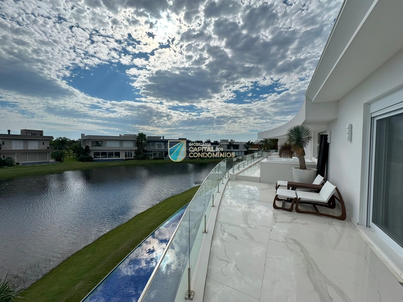 Mansão beira lago no Condomínio Enseada em Xangri-lá: 25ª foto da galeria de imagens do imóvel