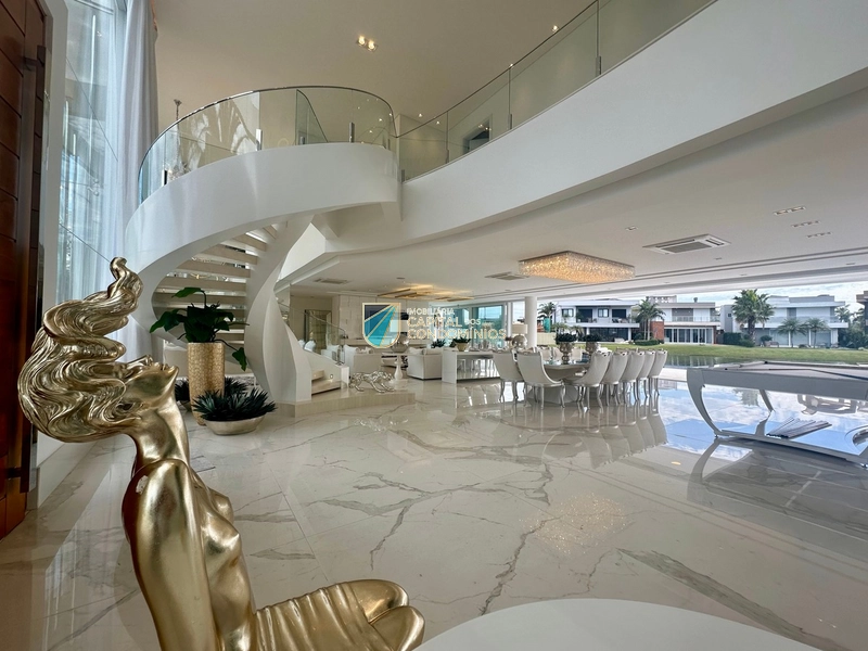 Mansão beira lago no Condomínio Enseada em Xangri-lá: 11ª foto da galeria de imagens do imóvel