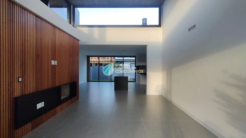 Casa térrea nova no Sunset: 4ª foto da galeria de imagens do imóvel