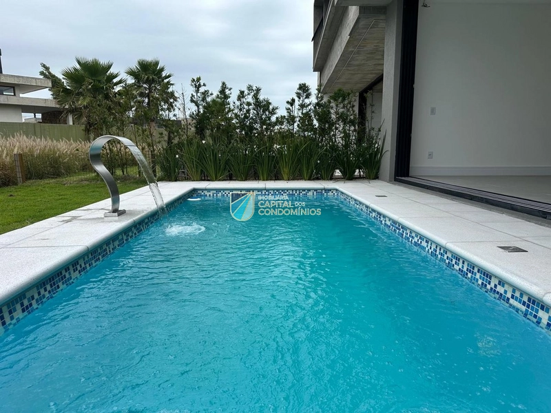 Sobrado com piscina no Sunset: 12ª foto da galeria de imagens do imóvel