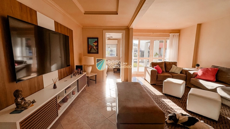 Casa no Centro de Xangri-lá: 8ª foto da galeria de imagens do imóvel