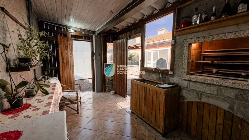 Casa no Centro de Xangri-lá: 14ª foto da galeria de imagens do imóvel