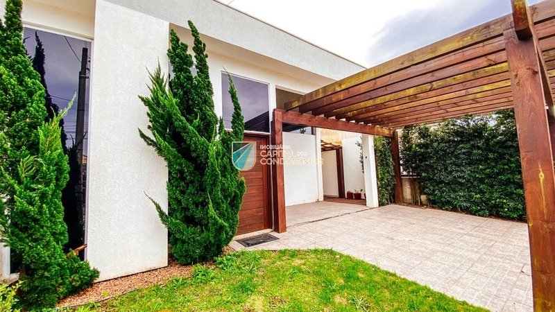 Casa em Atlântida: 1ª foto da galeria de imagens do imóvel