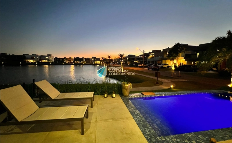 Sobrado beira lago no Condomínio Blue Xangri-lá!