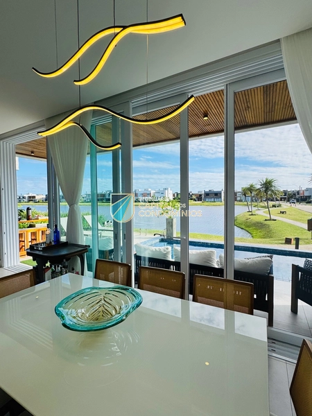 Sobrado beira lago no Condomínio Blue Xangri-lá!: 8ª foto da galeria de imagens do imóvel