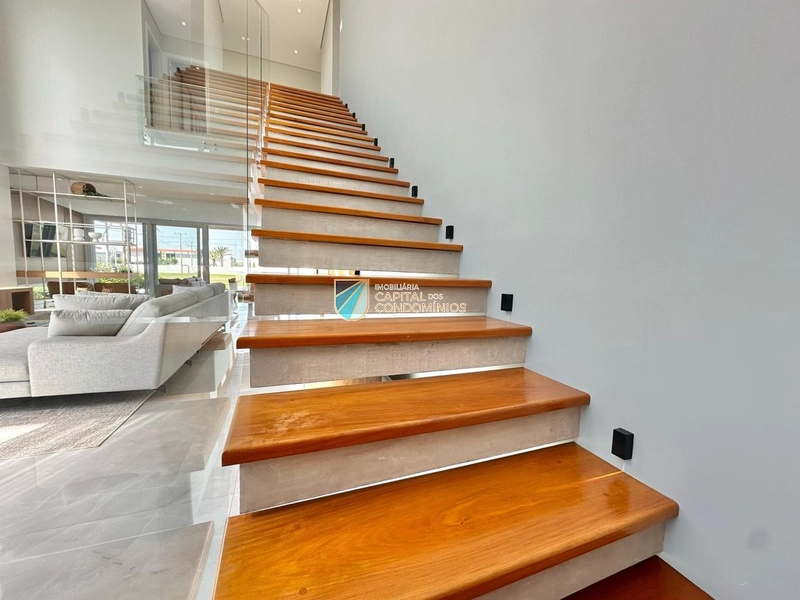 Sobrado de esquina no Sense: 12ª foto da galeria de imagens do imóvel