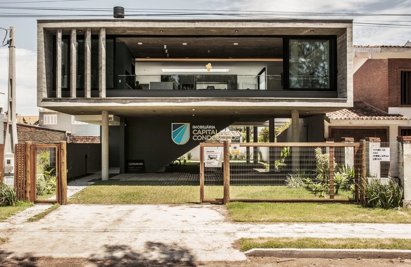 Casa espetacular na beira mar de Xangri-lá: 1ª foto da galeria de imagens do imóvel