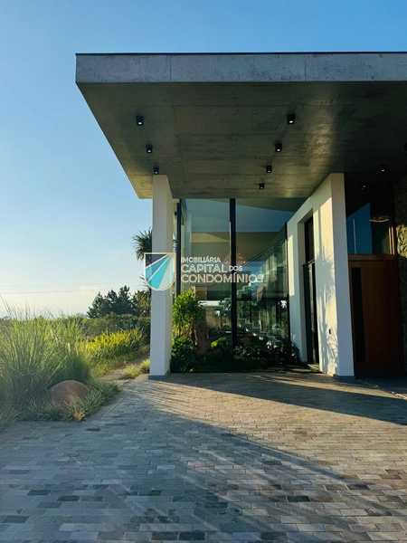 Sobrado com vista para a Lagoa dos Quadros no Condomínio Capão Ilhas: 7ª foto da galeria de imagens do imóvel