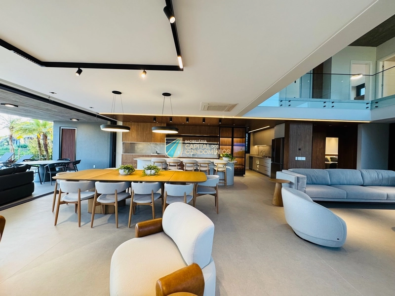 Belo sobrado beira lago no Condomínio Sense em Xangri-lá: 7ª foto da galeria de imagens do imóvel