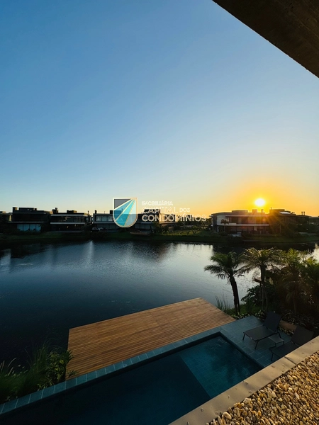Belo sobrado beira lago no Condomínio Sense em Xangri-lá: 30ª foto da galeria de imagens do imóvel