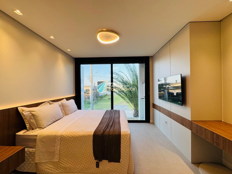 Belo sobrado beira lago no Condomínio Sense em Xangri-lá: 16ª foto da galeria de imagens do imóvel