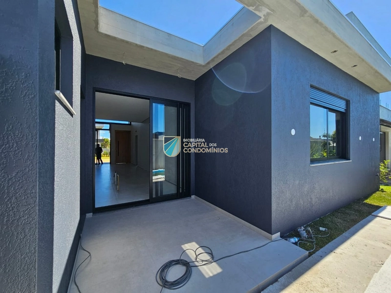 Casa térrea nova com piscina no Blue: 36ª foto da galeria de imagens do imóvel