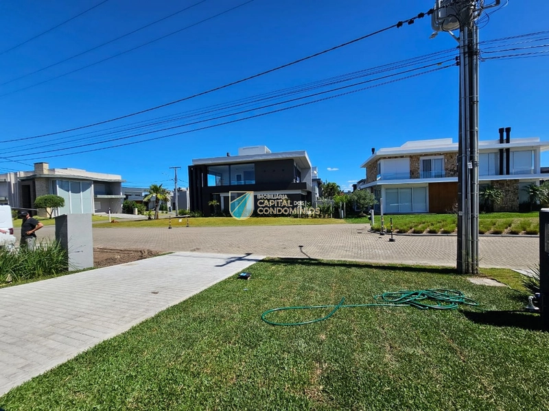 Casa térrea nova com piscina no Blue: 41ª foto da galeria de imagens do imóvel