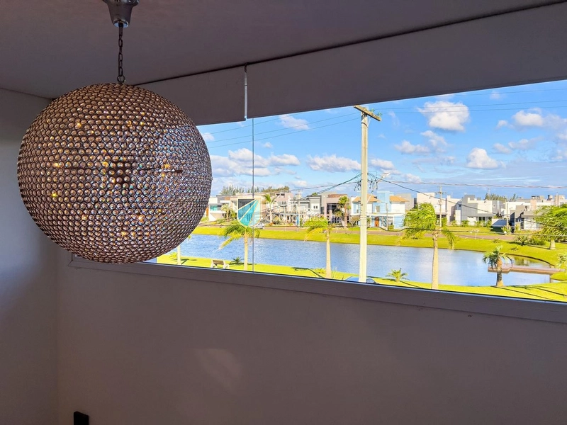 Sobrado mobiliado com vista para o lago no condomínio Las Palmas: 28ª foto da galeria de imagens do imóvel