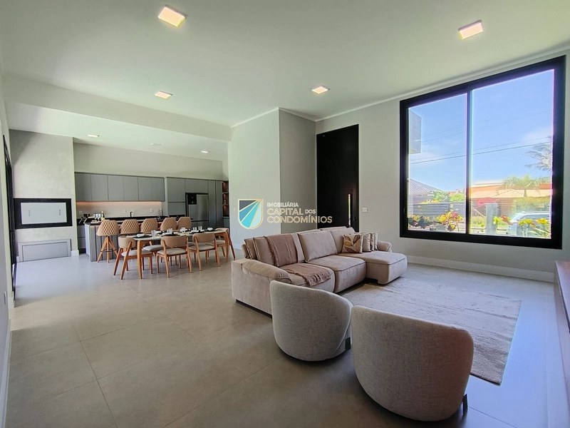 Casa térrea nova próximo ao mar!: 3ª foto da galeria de imagens do imóvel