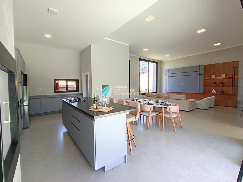 Casa térrea nova próximo ao mar!: 8ª foto da galeria de imagens do imóvel