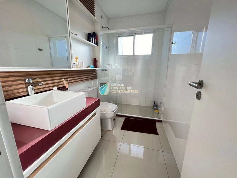 Sobrado com piscina: 32ª foto da galeria de imagens do imóvel