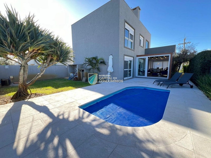 Sobrado com piscina: 49ª foto da galeria de imagens do imóvel