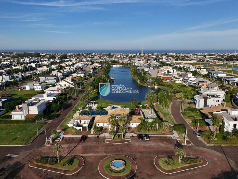 Sobrado na beira do lago do Quintas do lago: 56ª foto da galeria de imagens do imóvel