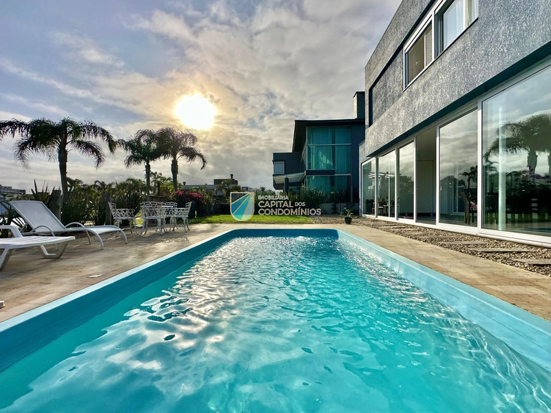 Sobrado na beira do lago do Quintas do lago: 5ª foto da galeria de imagens do imóvel