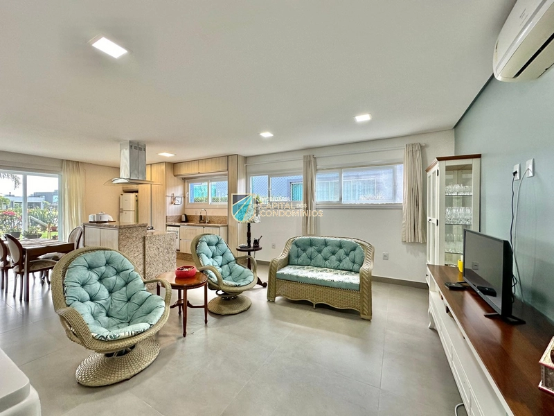 Sobrado na beira do lago do Quintas do lago: 14ª foto da galeria de imagens do imóvel