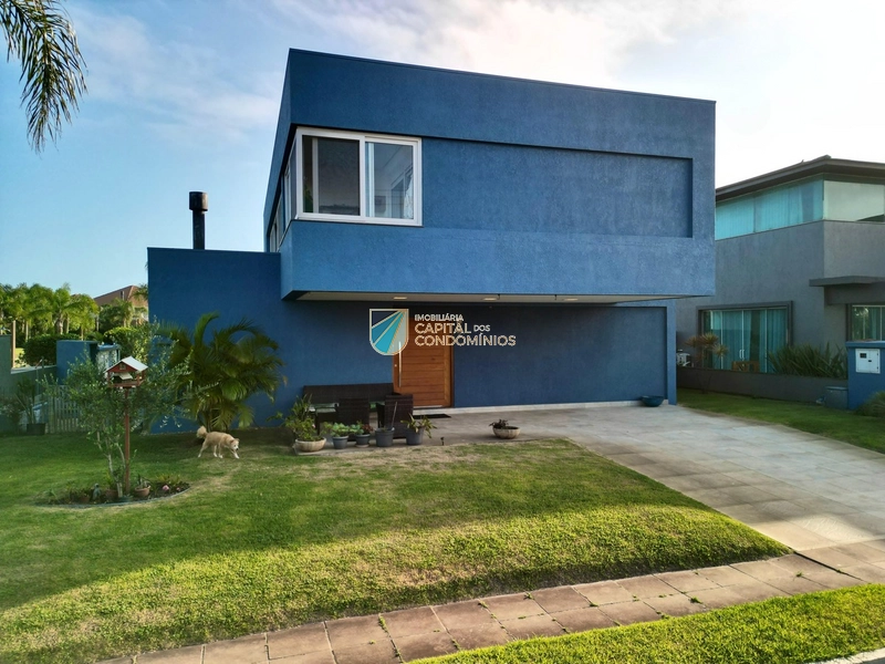 Sobrado na beira do lago do Quintas do lago: 3ª foto da galeria de imagens do imóvel