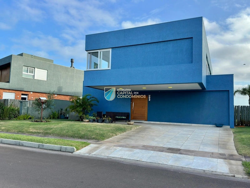 Sobrado na beira do lago do Quintas do lago: 2ª foto da galeria de imagens do imóvel