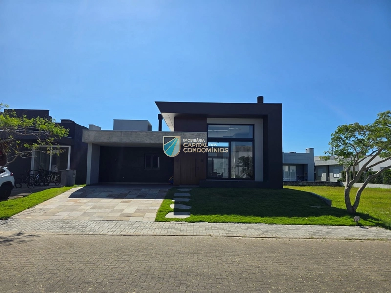 Casa térrea no Condomínio Dubai em Capão da Canoa: 3ª foto da galeria de imagens do imóvel
