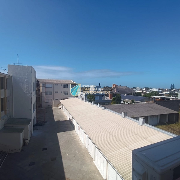 Apartamento em Atlântida! 1 quadra do mar!: 2ª foto da galeria de imagens do imóvel