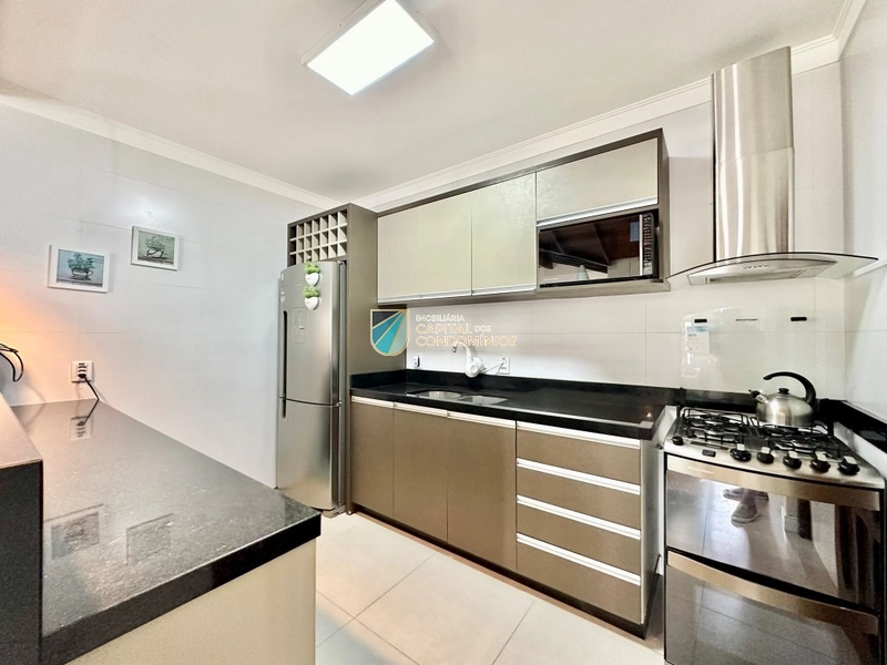 Casa térrea com piscina: 19ª foto da galeria de imagens do imóvel