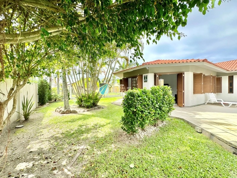 Casa térrea com piscina: 36ª foto da galeria de imagens do imóvel