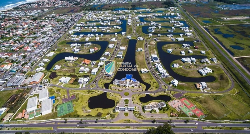 Terreno beira lago no Condomínio Enseada Lagos de Xangri-lá