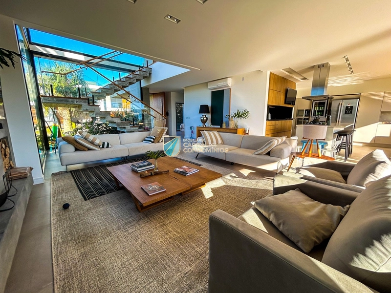 Sobrado beira lago no Blue: 6ª foto da galeria de imagens do imóvel