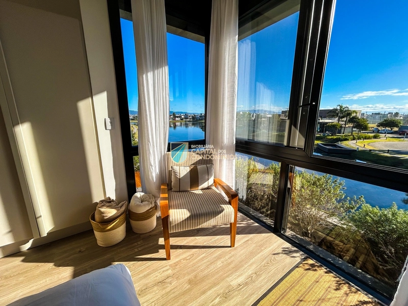 Sobrado beira lago no Blue: 29ª foto da galeria de imagens do imóvel