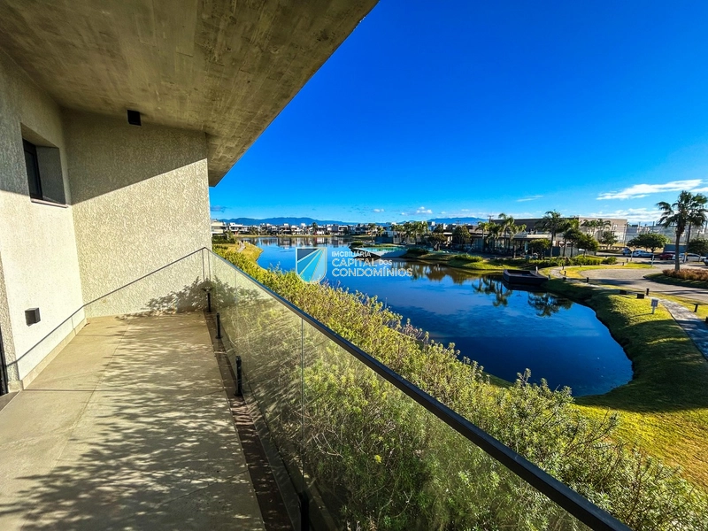 Sobrado beira lago no Blue: 5ª foto da galeria de imagens do imóvel