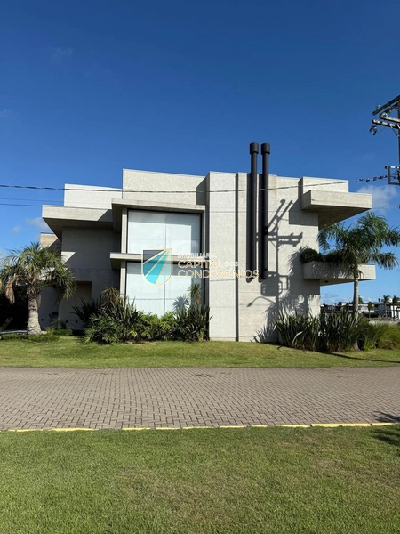 Sobrado beira lago no Blue: 4ª foto da galeria de imagens do imóvel