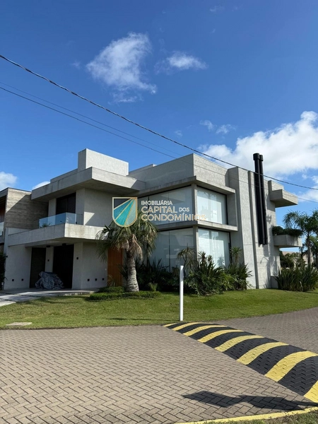 Sobrado beira lago no Blue: 2ª foto da galeria de imagens do imóvel