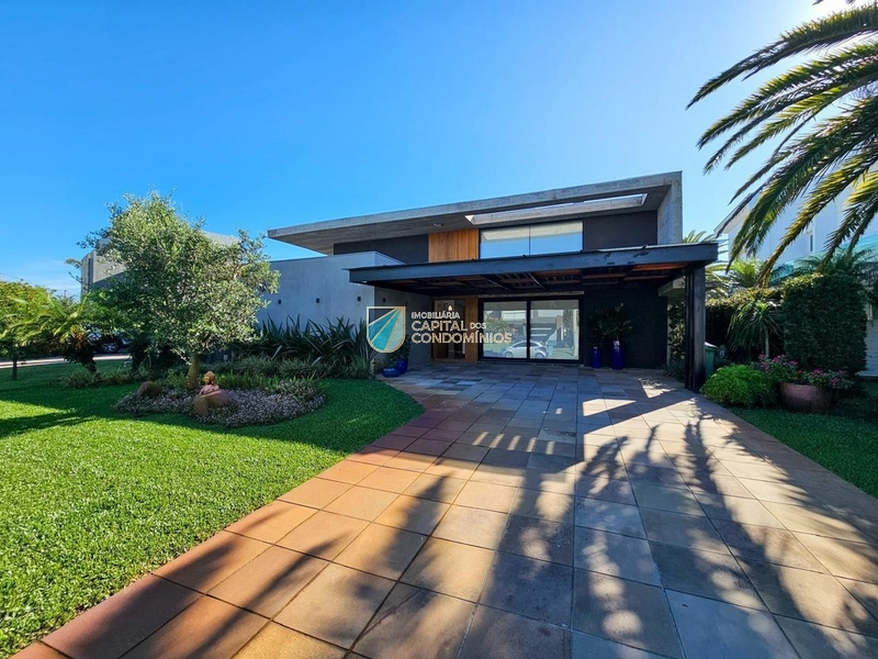 Casa térrea beira lago no Enseada: 2ª foto da galeria de imagens do imóvel
