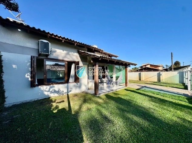 Casa em Atlântida: 4ª foto da galeria de imagens do imóvel