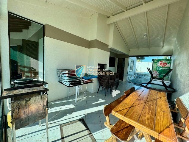Casa em Atlântida: 24ª foto da galeria de imagens do imóvel