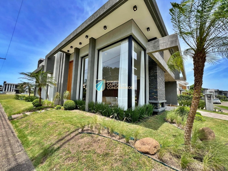 Casa térrea de esquina - beira lago: 3ª foto da galeria de imagens do imóvel