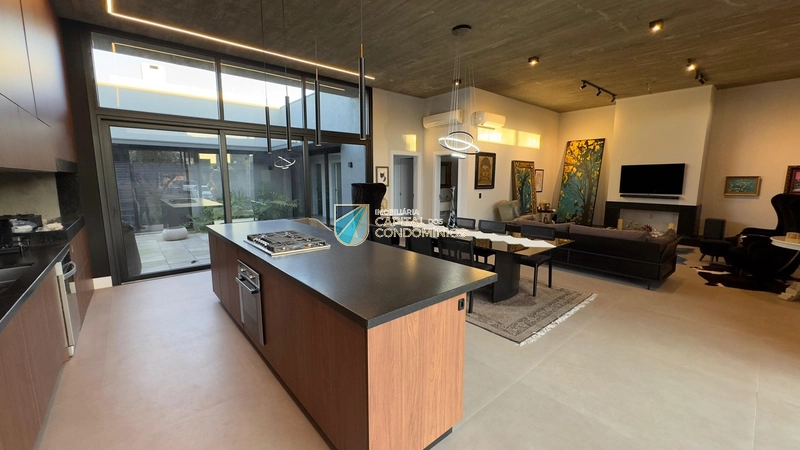 Casa térrea no Dubai: 7ª foto da galeria de imagens do imóvel