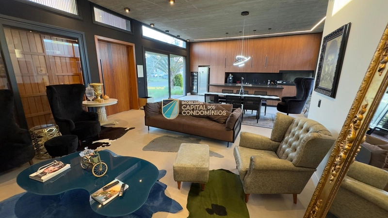 Casa térrea no Dubai: 10ª foto da galeria de imagens do imóvel