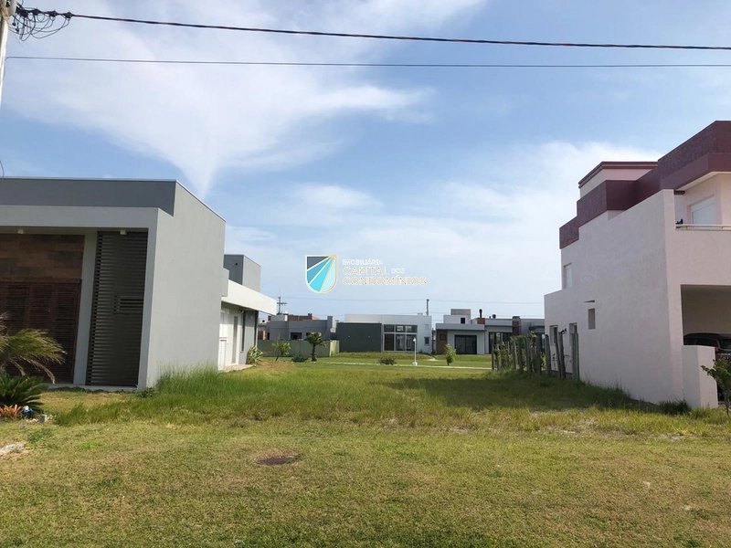 Terreno no Riviera: 2ª foto da galeria de imagens do imóvel