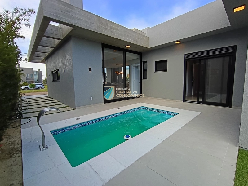 Casa nova com piscina!: 18ª foto da galeria de imagens do imóvel