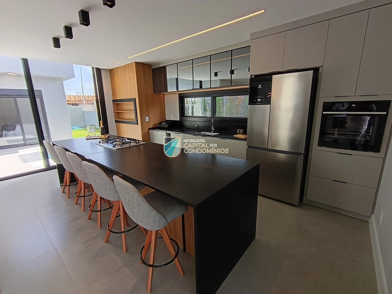 Casa nova com piscina!: 13ª foto da galeria de imagens do imóvel