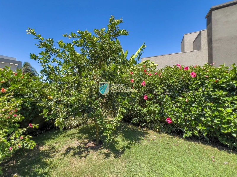 Casa térrea em frente ao clube: 62ª foto da galeria de imagens do imóvel