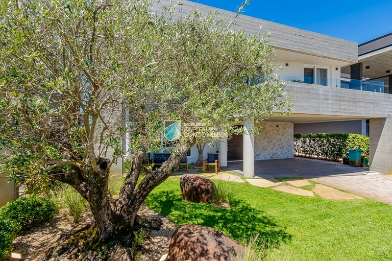 Sobrado beira lago no Enseada: 6ª foto da galeria de imagens do imóvel